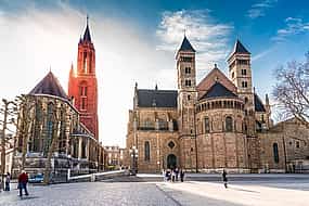 Foto 1 Private transfer from Bruges to Bonn, 2h stop in Maastricht
