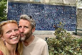 Foto 1 Paris Romantic Montmartre: Love Story Exploration Game and Tour