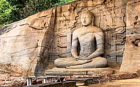 Foto 1 Antike Polonnaruwa und Minneriya Park Safari Tour von der Ostküste
