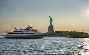 Foto 1 Spirit of New York Dinner Cruise