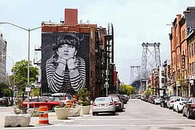 Φωτογραφία 1 Brooklyn, NY Street Art Puzzle Quest: Self-Guided Tour