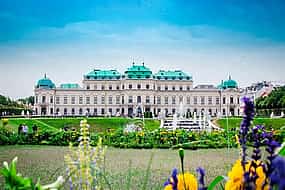 Foto 1 Private Transfer from Budapest to Vienna, English-speaking driver
