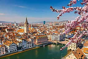Fotografie 1 Private transfer from Gstaad to Zurich, 2h Stop in Bern