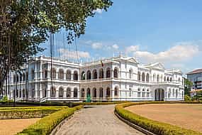 Foto 1 Visita privada de Colombo