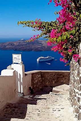 Foto 1 Excursión de un día a Santorini desde Creta, Rethimno