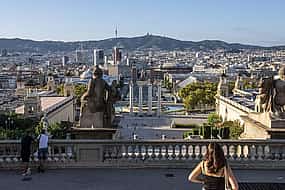 照片 1 Private Direct Transfer From San Sebastian to Barcelona