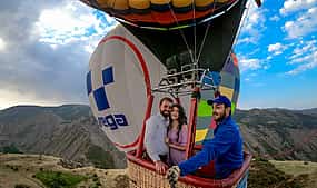 照片 1 Valentine's Day Ballooning