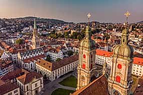 Photo 1 Private transfer: Zurich to St. Gallen, 2h stop in Schloss Kyburg