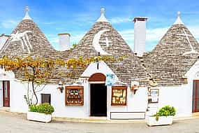 Foto 1 Private Transfer: Naples to Alberobello, 2h for sightseeing stop