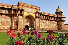 Photo 1  Private day trip to Taj Mahal Agra from Delhi