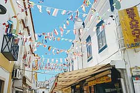 Photo 1 Private Transfer from Lisbon to Albufeira-2 Hours for Sightseeing