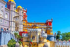 Fotografie 1 Small Group Tour to Sintra, Pena Palace, Cabo Roca and Cascais