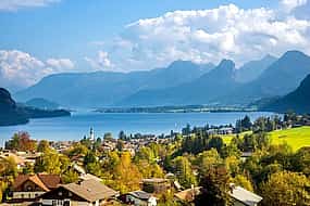 Фото 1 Private Transfer from Salzburg to Vienna 2h to Explore Local Highlights