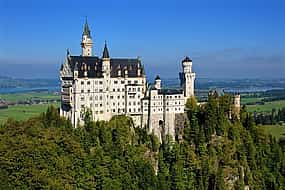 Foto 1 Hrad Neuschwanstein a zámek Linderhof: Celodenní výlet z Mnichova