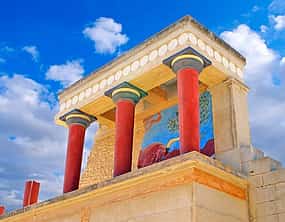 Photo 1 Historical Heraklion City Tour with Knossos Palace & Old Market from Cruise Port