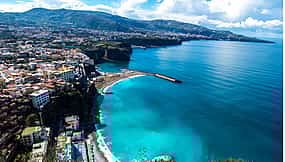 Foto 1 Ultimative Tagestour von Neapel nach Sorrent und an die Amalfiküste - Exklusives Erlebnis für bis zu 8 Gäste
