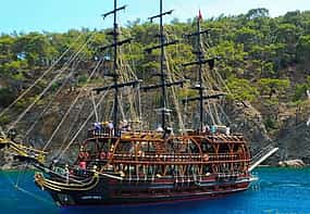 Фото 1 Пиратская яхта Galleon  в Кемере