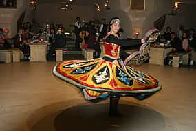 Foto 1 Parte de nuestra cultura y noche turca con danza del vientre