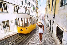 Fotografie 1 Private transfer from Seville to Lisbon, 2 hours for sightseeing