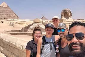 照片 1 "Excursión de un día VIP a las pirámides de Saqqara, Memphis y Dahshur".