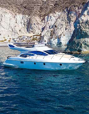 Foto 1 Private Motor Yacht Full Day Cruise