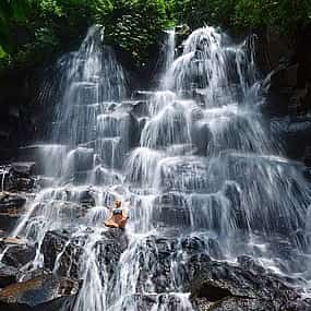 Zdjęcie 1 Spiritual & Scenic Bali: Elephant Cave, Coffee Plantation & Kanto Lampo Waterfalls