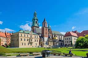 Φωτογραφία 1 Private Transfer from Berlin to Krakow, Hotel-to-hotel, English-speaking driver