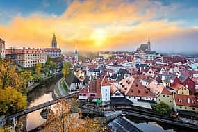 Fotografie 1 Private Transfer from Prague to Vienna with Stop in Cesky Krumlov
