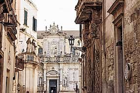 Fotoğraf 1 Private transfer from Naples to Lecce with 2h stop in Alberobello