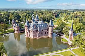 Foto 1 Trasferimento privato: Da Amsterdam ad Arnhem, sosta di 2 ore al Castello di De Haar