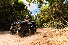 Φωτογραφία 1 ATV Jungle Avontuur met Ziplines, Cenote & Tequila Proeverij
