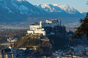 Foto 1 Private Scenic Transfer from Budapest to Salzburg with 4h of Sightseeing