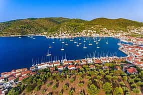 Foto 1 Cruise to Kefalonia, Ithaca & the beaches around Lefkada