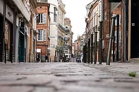 Photo 1 Private Direct Transfer From Barcelona to Toulouse
