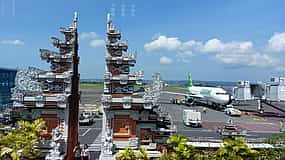 Foto 1 Bali Flughafen Ankunftstransfer und privater Minivan Transport