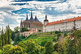 Photo 1 Private transfer from Prague to Budapest with a Sightseeing stop in Kutna Hora