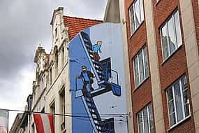 Foto 1 Brussels "Land of Comics": Street Art & Walking Tour