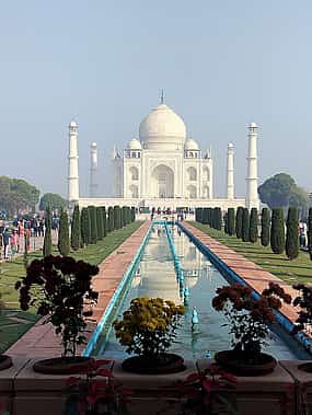 Photo 1 Taj Mahal Full-Day Trip from Delhi
