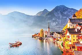 Foto 1  Private tour Hallstatt City, Skywalk, and Salt Mine from Munich