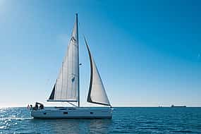 Photo 1 Cascais 2 Hours Premium Private Sailing Cruise with a Drink