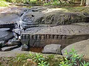Foto 1 Private One Day Exploration at Thousands of Linga, Kbal Spean and Lady Temple
