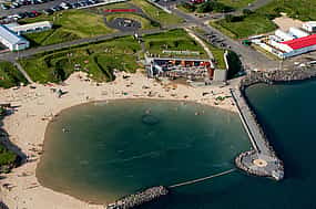 Fotoğraf 1 Dip in the Ocean and warm-up in Nautholsvik swimming pool