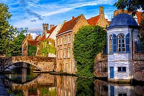 Photo 1 Private direct transfer from Amsterdam to Bruges