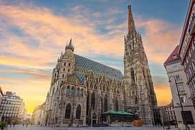Foto 1 Private Scenic Transfer from Munich to Vienna with 4h of Sightseeing