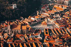 照片 1 Private Transfer from Brasov to Bucharest, 2h of Sightseeing, Local Driver