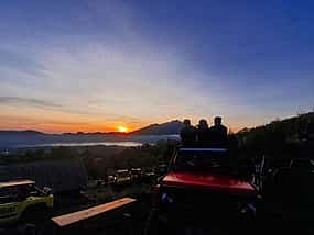 Fotoğraf 1 Mount Batur Jeep Sunrise