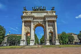 Фото 1 Private Transfer From Bologna To Milan With a 2 Hour Stop