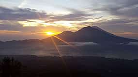 Fotoğraf 1 Bali: Mount Batur Sunrise Trekking