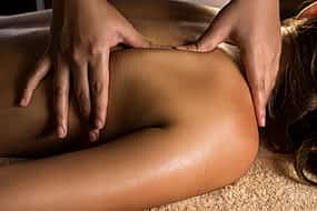 รูปภาพ 1 Back Massage Therapy at Historical Luxury Turkish Bath