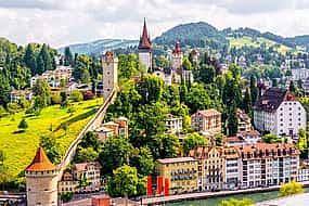 Foto 1 Private direct transfer from Basel to Lucerne with a local driver